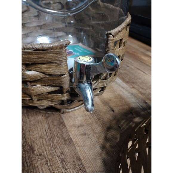 The Pioneer Woman Beverage Dispenser 2-Gallon With Wicker Stand New Open Box - Picture 4 of 4